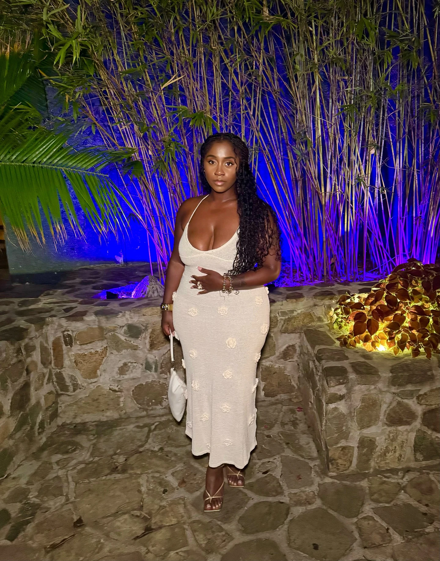 Effortless glow for vacation nights ✨