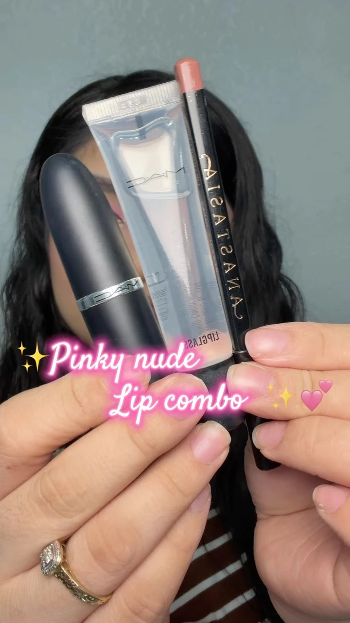 Pinky-nude lip combo 💖✨