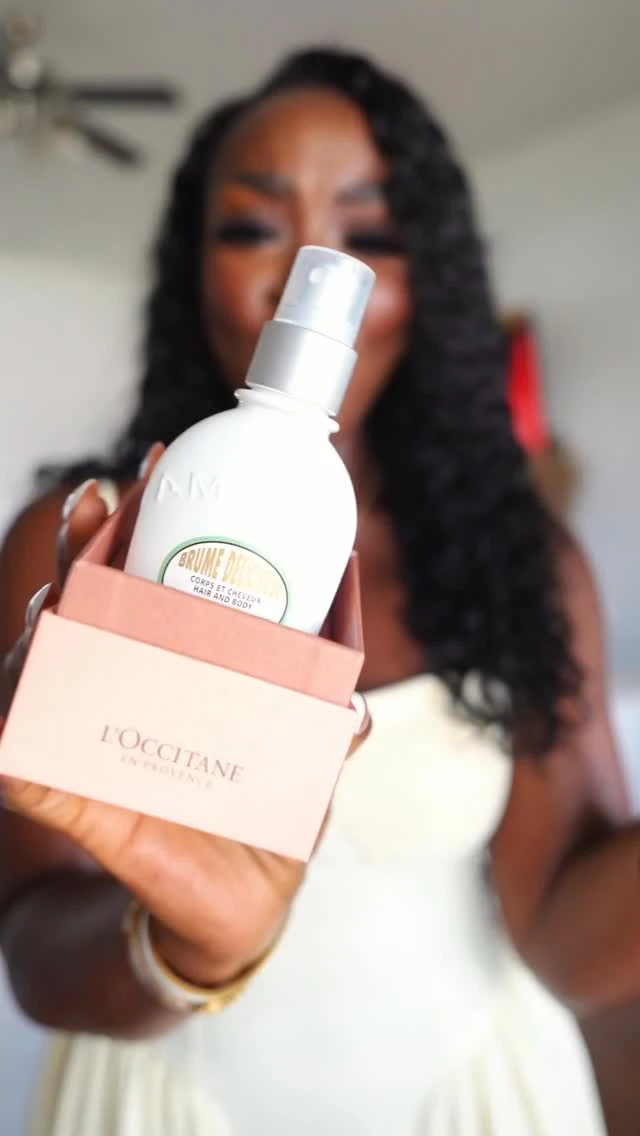 L'Occitane Almond Delightful Body Mist.....WOW!
