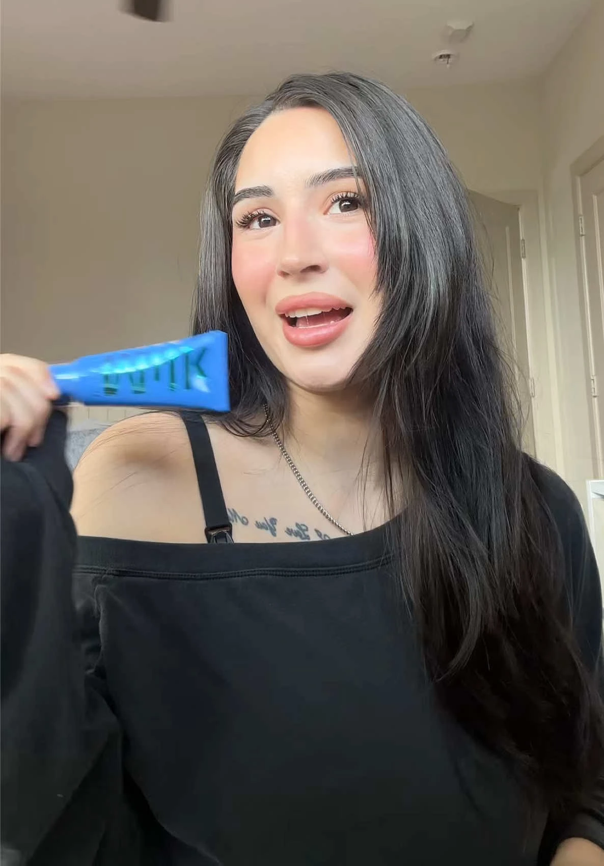Milk Makeup Hydro Grip Gel skin tint