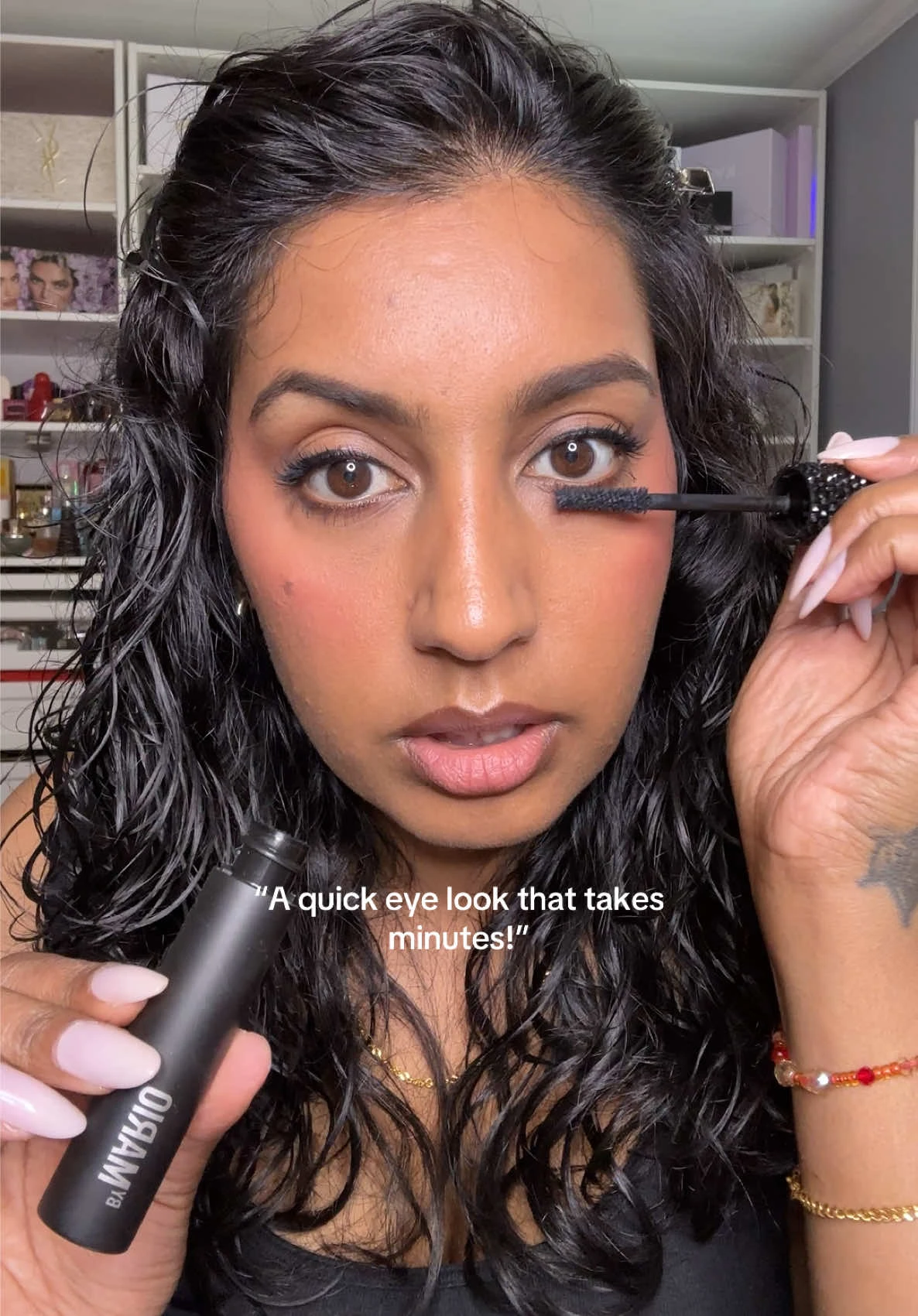 For quick on-the-go EYELOOK
