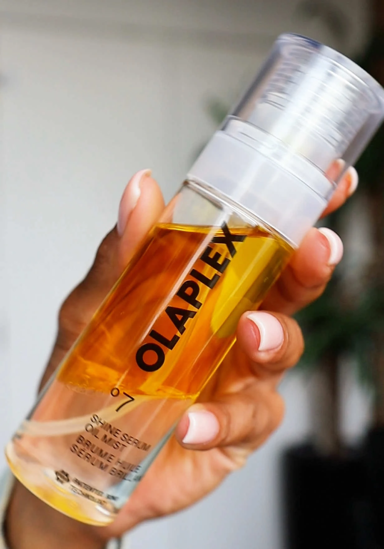 OLAPLEX °7 Shine Serum Oil Mist
